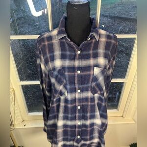 Mossimo Supply Co. Blue and White Plaid Button Up Shirt Size L